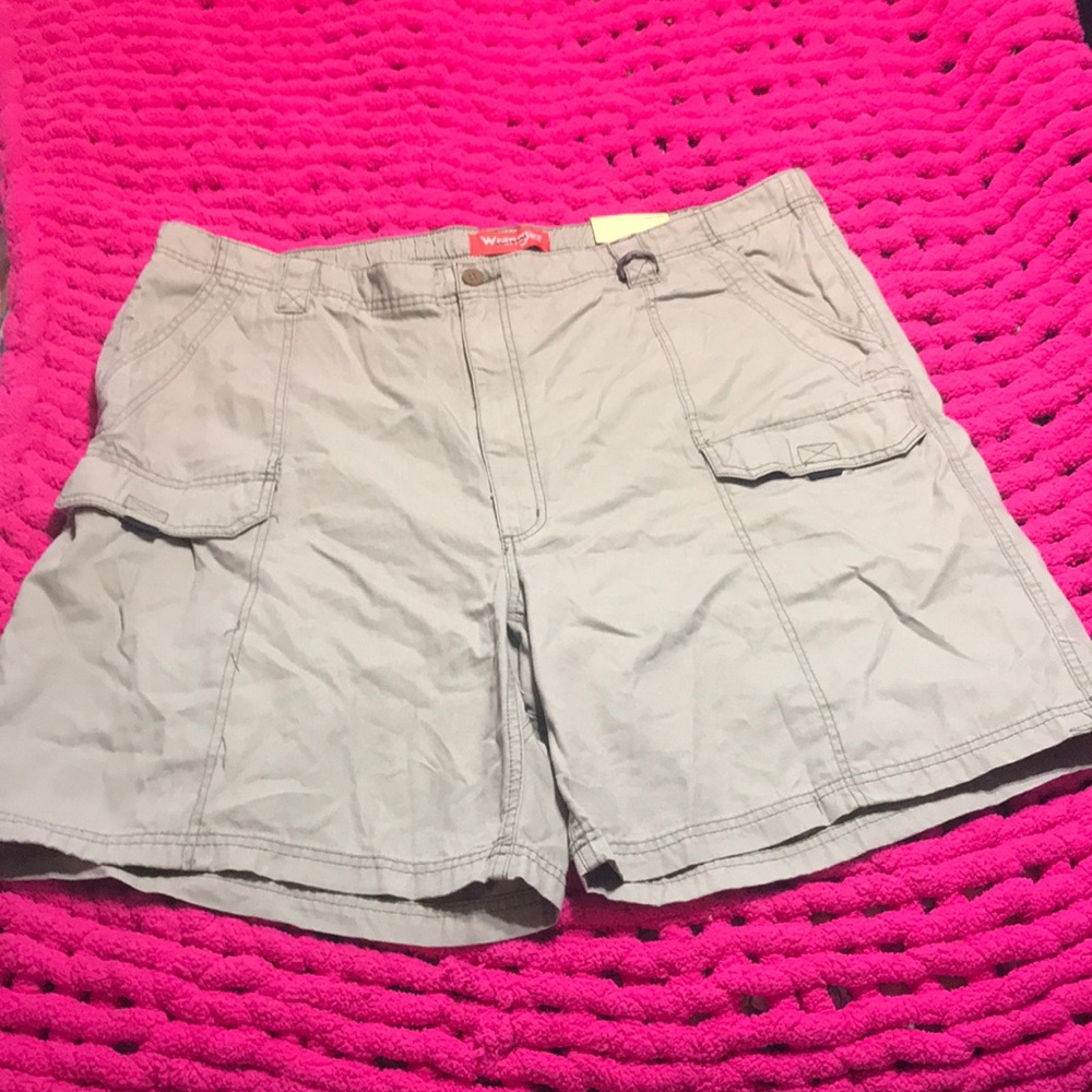 Men’s wrangler shorts